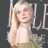Elle Fanning.jpg_oav56jrw
